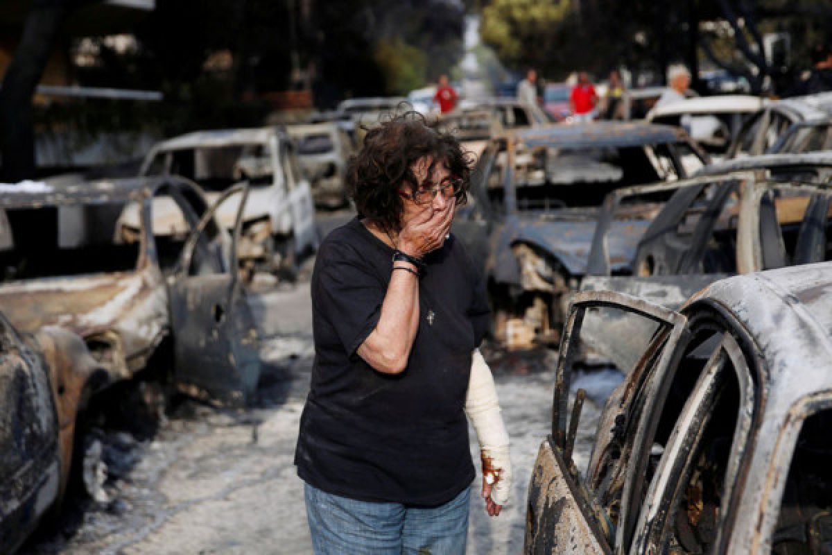 Hutan di Yunani terbakar, 25 orang belum ditemukan