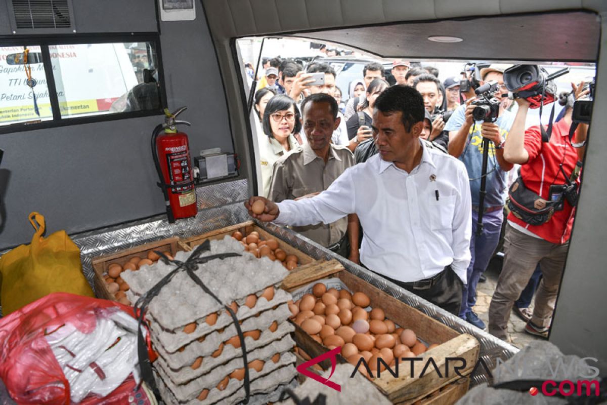 Operasi pasar telur masih berlangsung di Toko Tani, Pasar Minggu