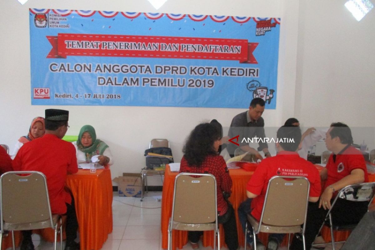 Dua Partai Tidak Daftarkan Bakal Calon Legislatif di KPU Kota  Kediri