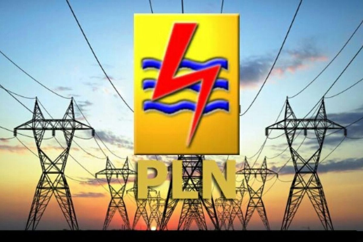 PLN pasok listrik 350 KW untuk masyarakat Pulau Sembilan