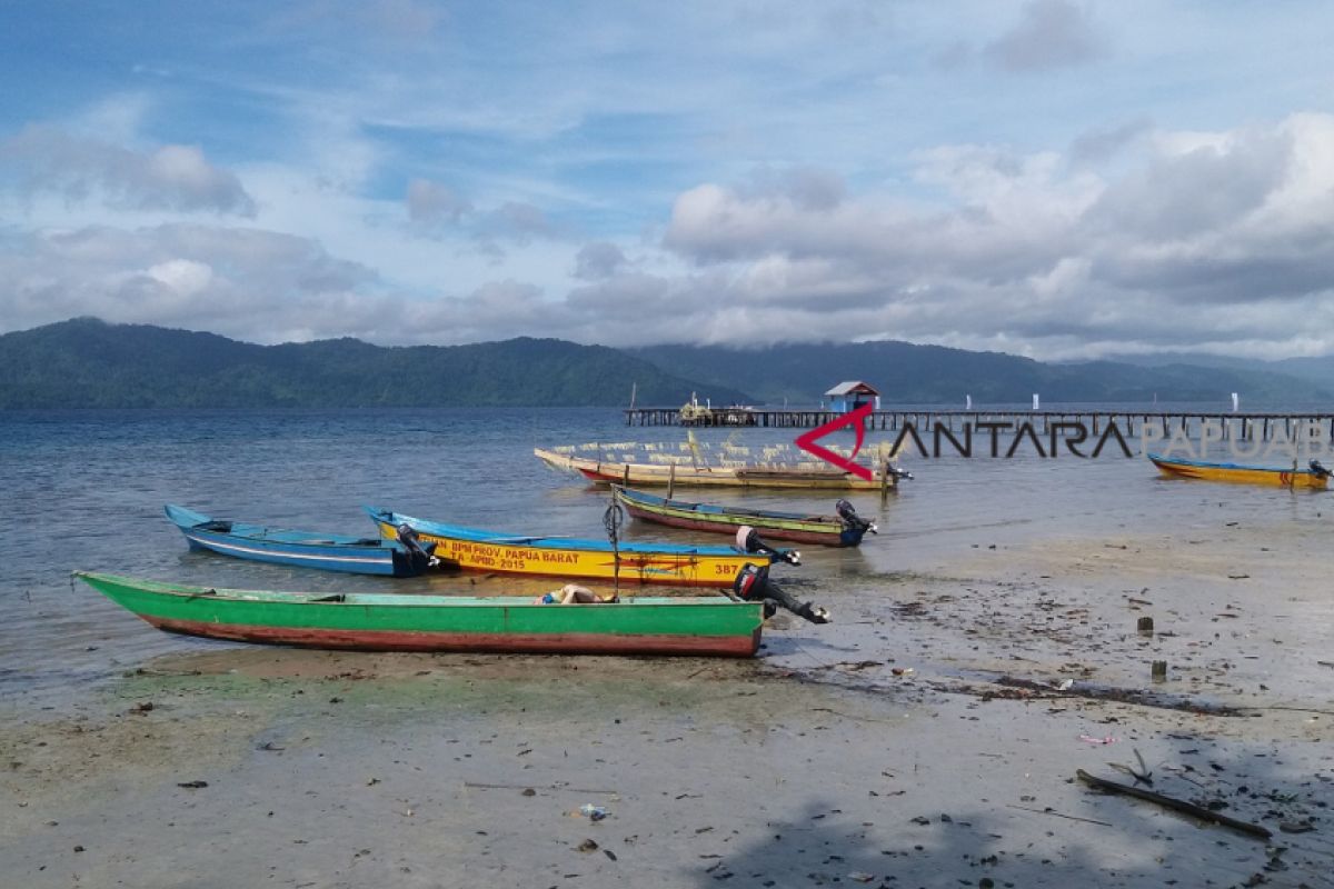 Pemprov Papua Barat dukung kawasan perikanan adat Raja Ampat