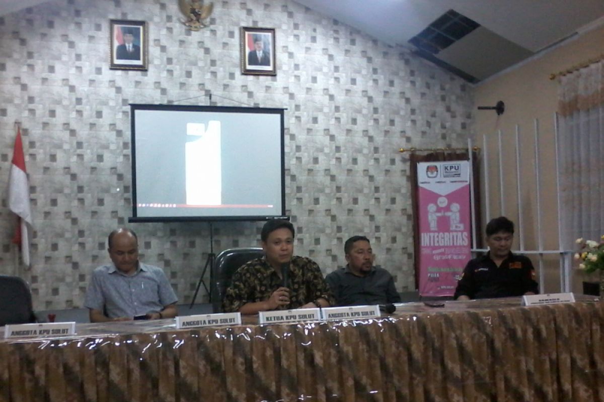 25 bakal calon DPD  mendaftar di KPU Sulut