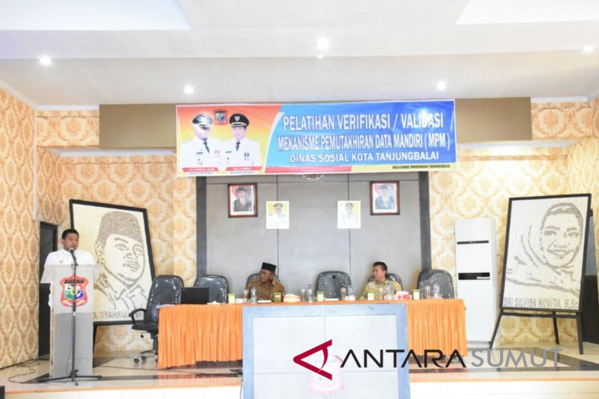 Data kesejahteraan warga Tanjungbalai divalidasiI