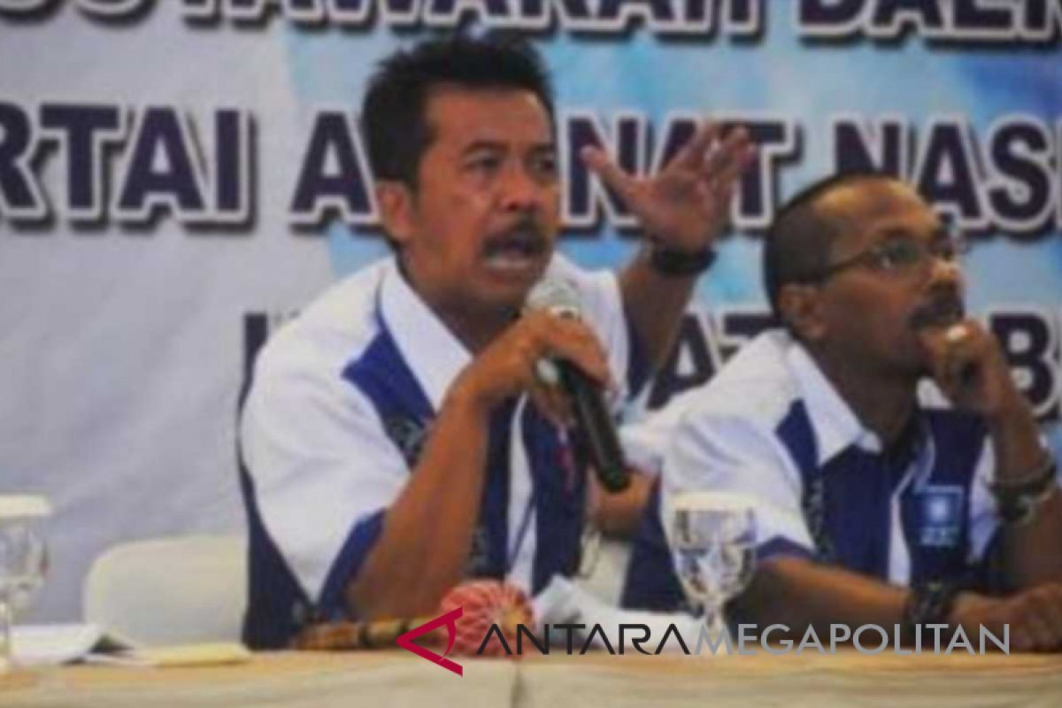 PAN Bekasi minta anggota DPRD nyalon Kades mundur