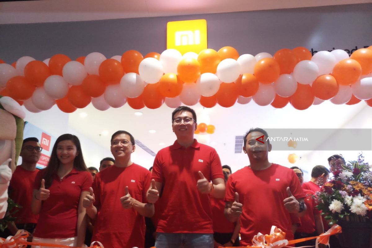 Xiaomi Resmikan Authorized Mi Store Pertama di Surabaya