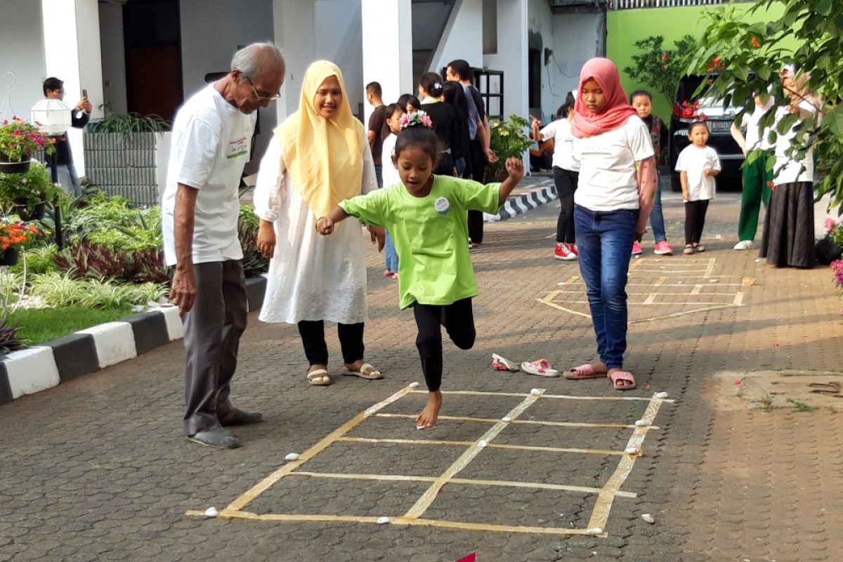Balai Pustaka dan Telkom ajak masyarakat lestarikan permainan anak tradisional