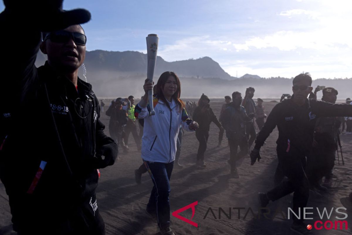 Asian Games torch reaches Bromo