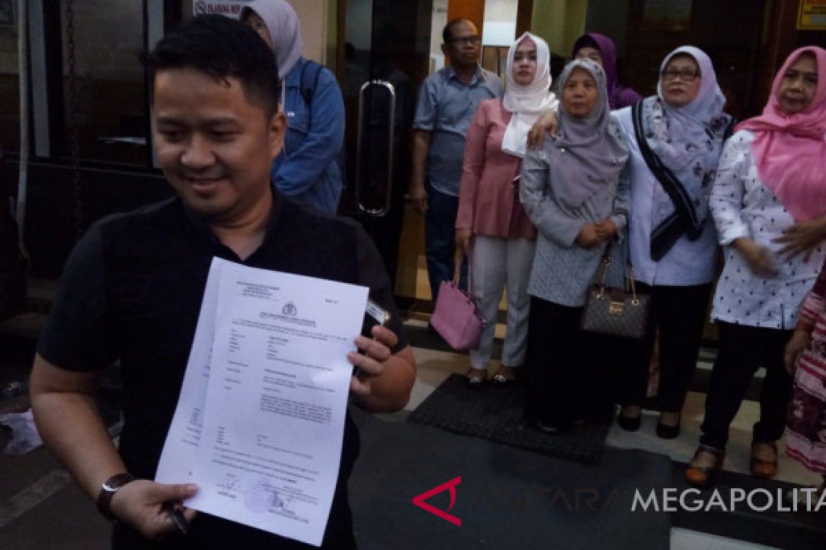 Ratusan jamaah umroh tiga provinsi laporkan penipuan