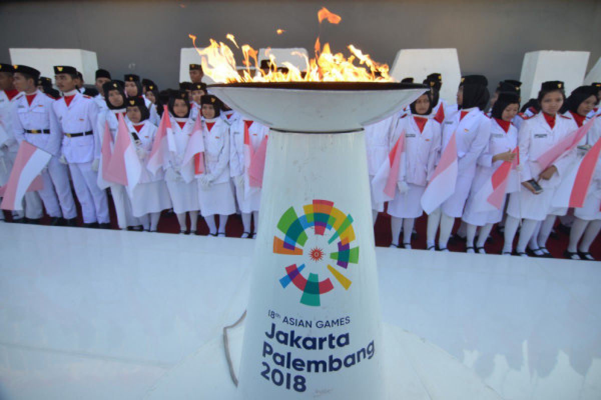 Obor Asian Games diarak keliling Makassar