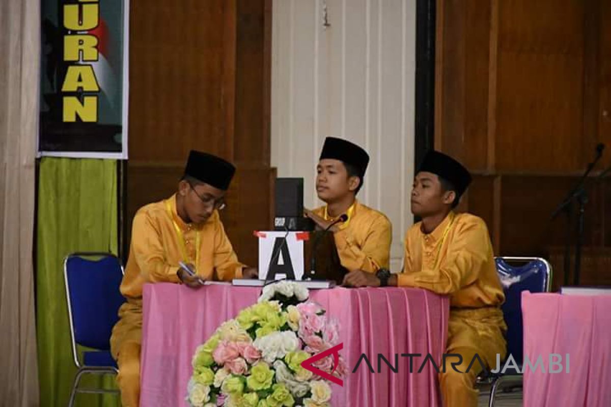 MTQ Jambi - 19 qori-qoriah  Batanghari melaju ke babak final