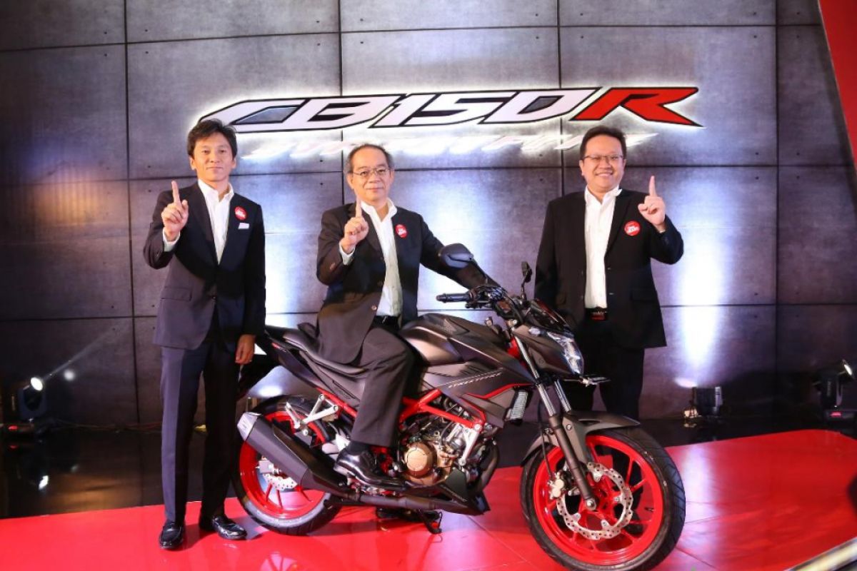 New Honda CB150R StreetFire hadir semakin gagah