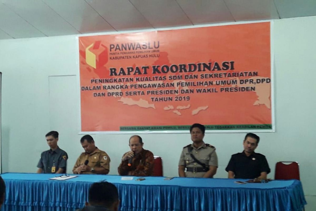 Panwaslu Kapuas Hulu serahkan pelanggaran pilkada ke Gakumdu