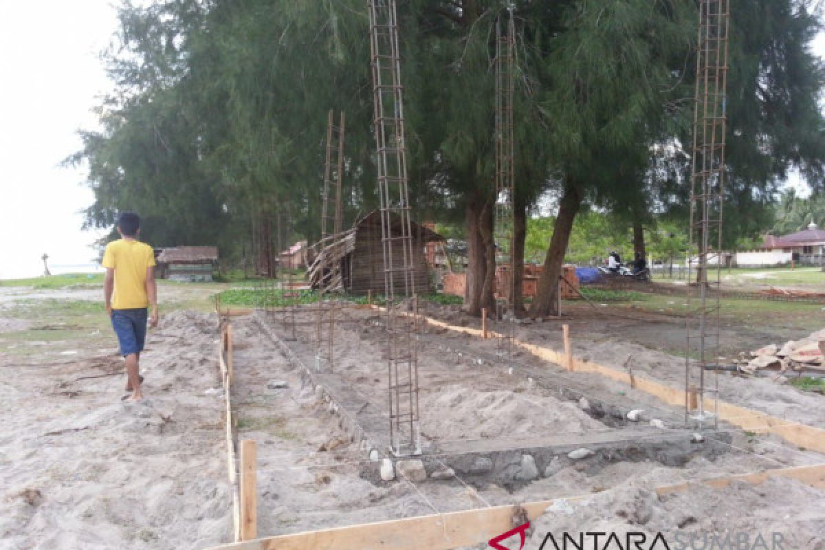 Peroleh bantuan Rp280 juta, ini yang akan dilengkapi di Pantai Arga Padang Pariaman