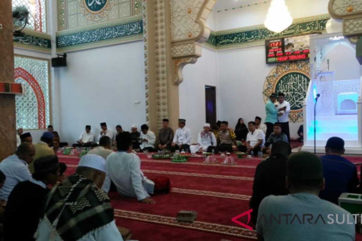 Masjid Alfalah mirip masjid Nabawi resmi digunakan