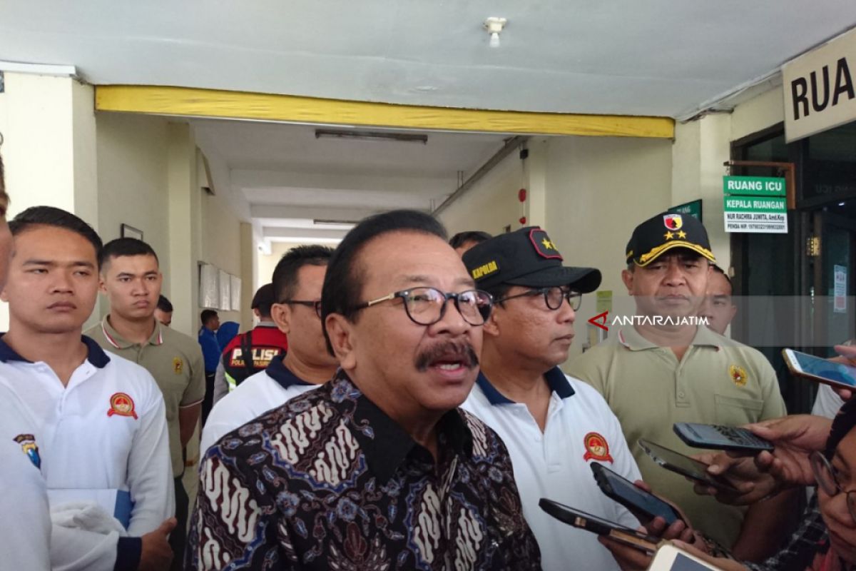 Pakde Karwo Minta Masyarakat Laporkan Kegiatan Mencurigakan