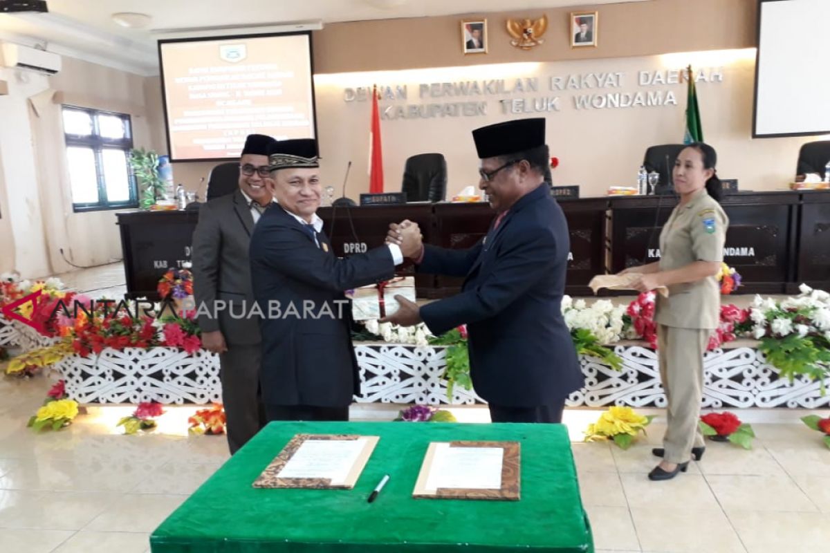 Pemkab Wondama diminta realistis target PAD