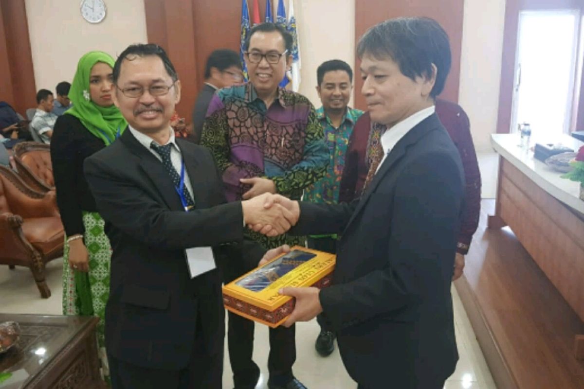 FK UMSU gelar simposium  dan workshop internasional