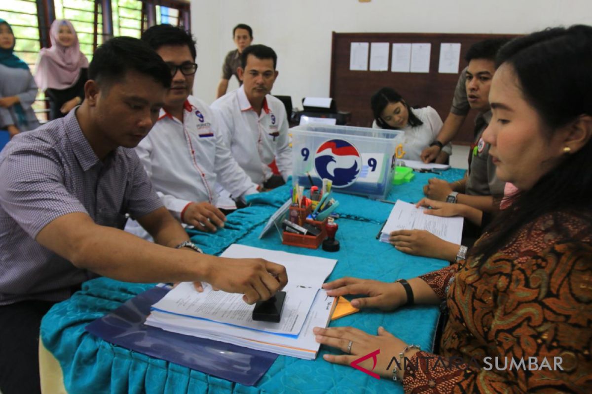 KPU Bogor siapkan lima tim pendaftaran Bacaleh