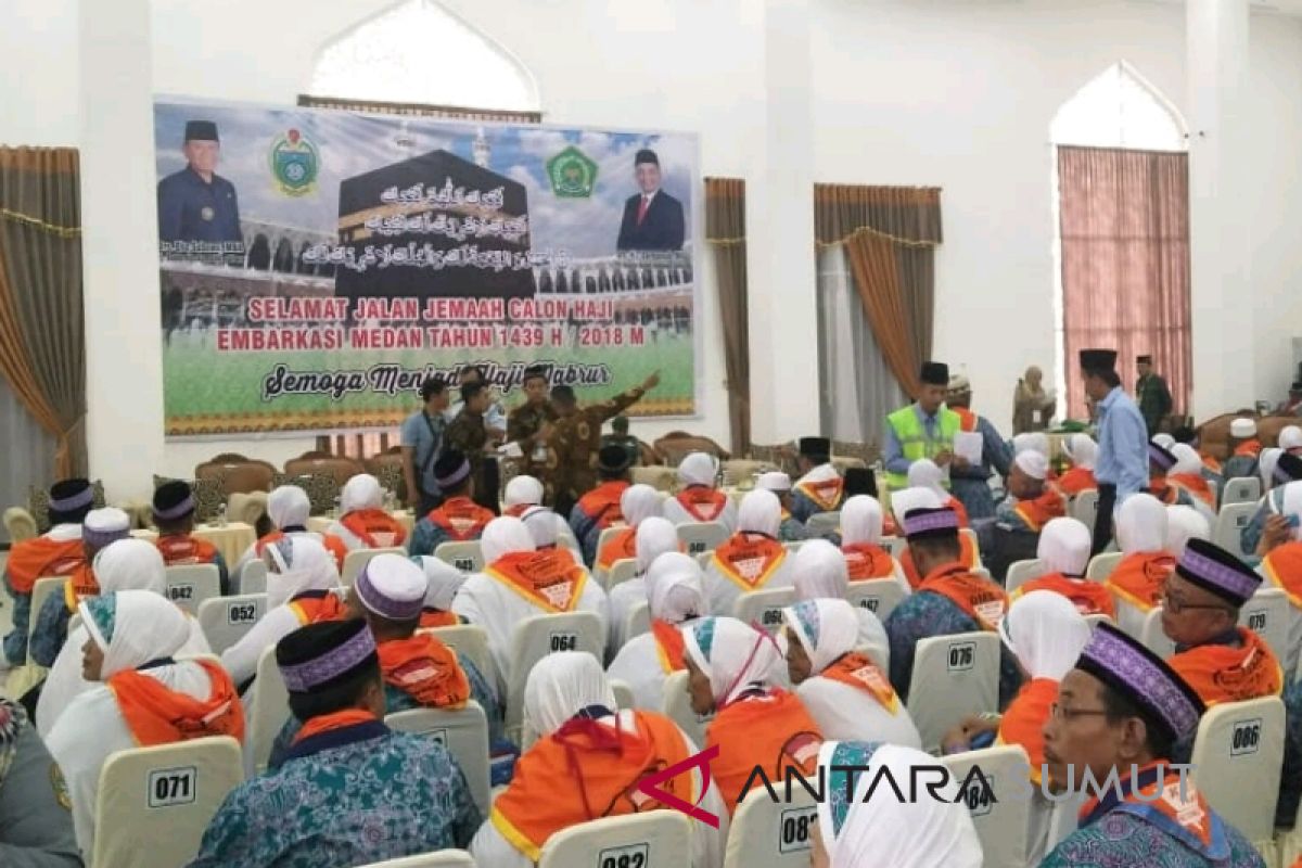 Tiga jamaah haji Langkat gagal berangkat