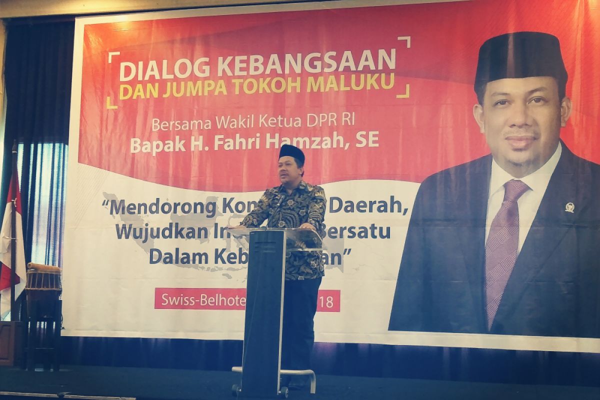 Fahri Hamzah akan tetap 