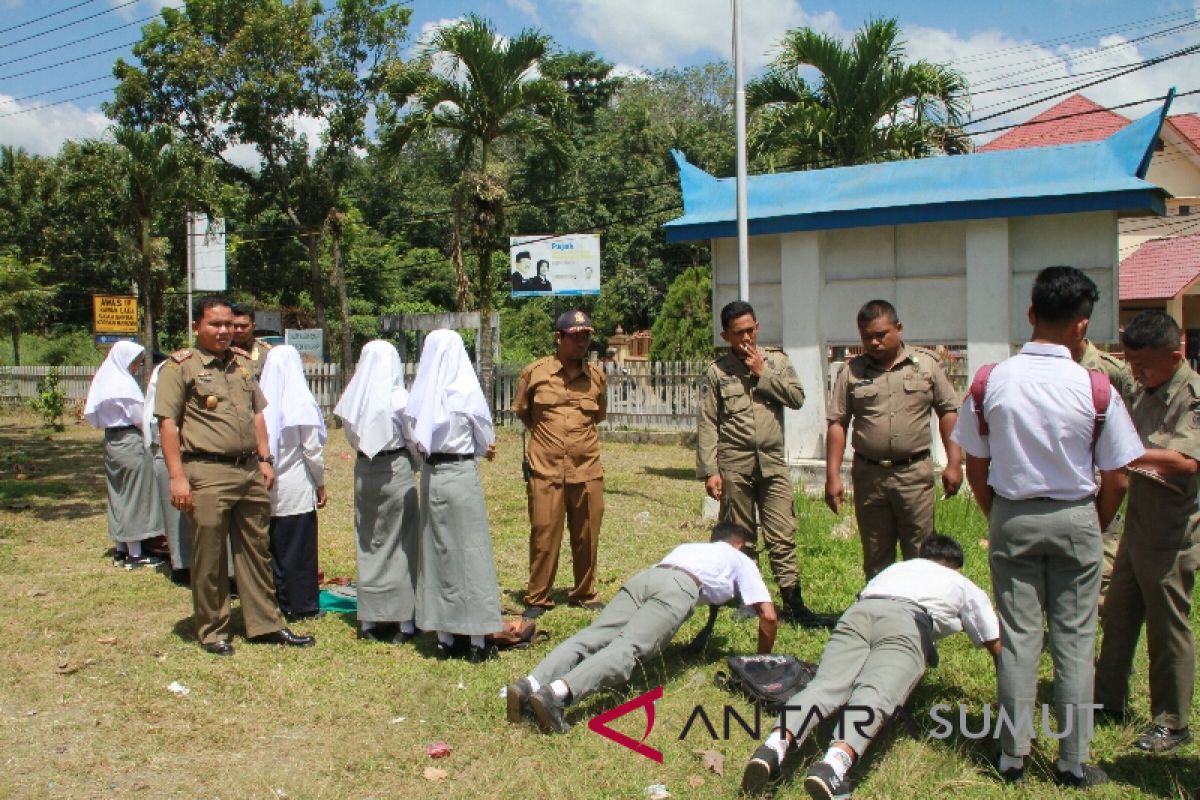 Lagi Satpol PP amankan 10 siswa