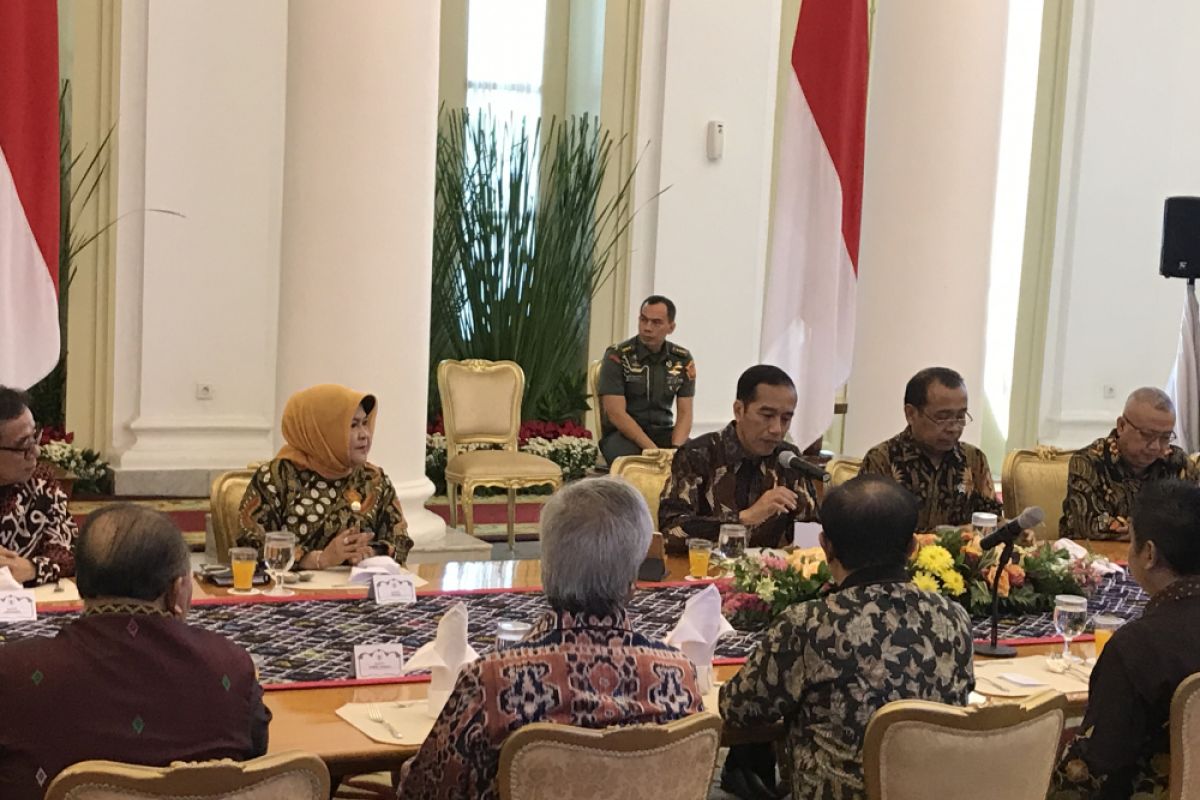 Presiden apresiasi para bupati karena inflasi terkendali