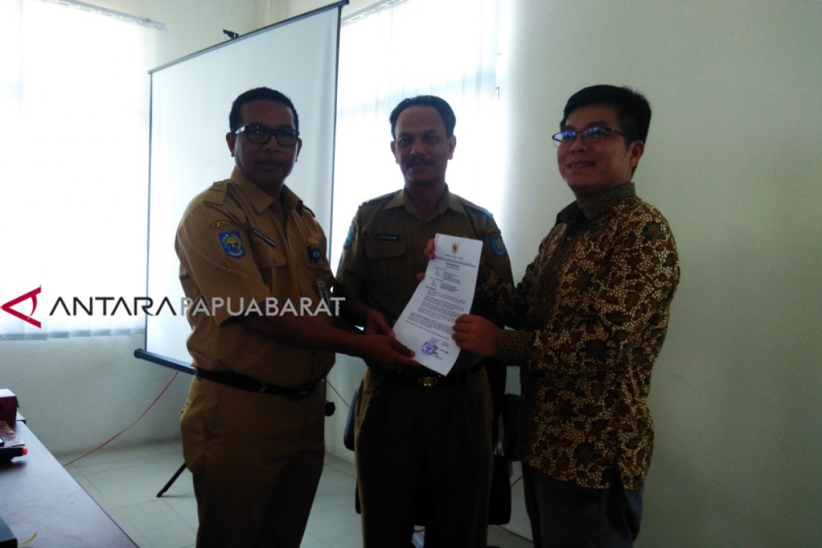 Gubernur Papua Barat rekomendasikan penggunaan semen Manokwari