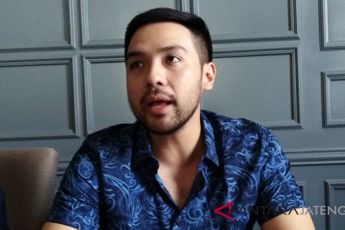 Hans Hosman: Kelompok seni harus mandiri