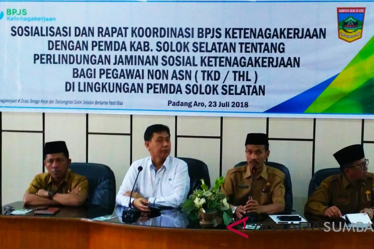 Solok Selatan upayakan tenaga kontrak daerah dapat perlindungan jaminan sosial