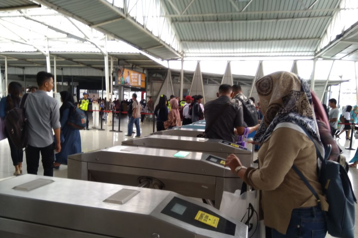 Tiket elektronik di Stasiun Bogor kembali normal