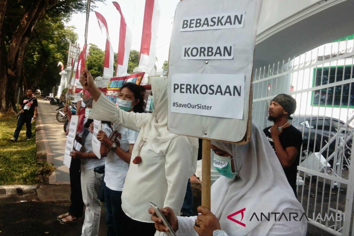 SoS Jambi minta korban perkosaan dibebaskan