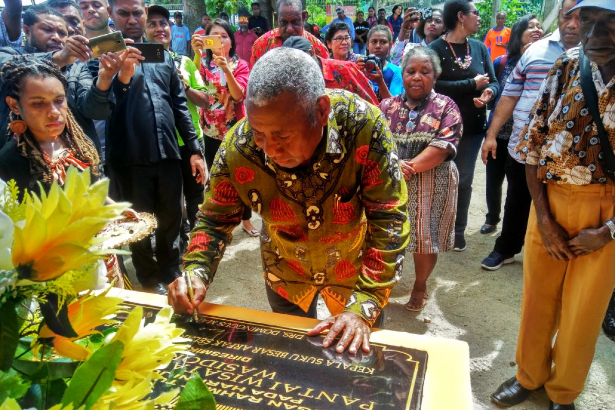 Warga suku Arfak diminta tekuni wiraswasta