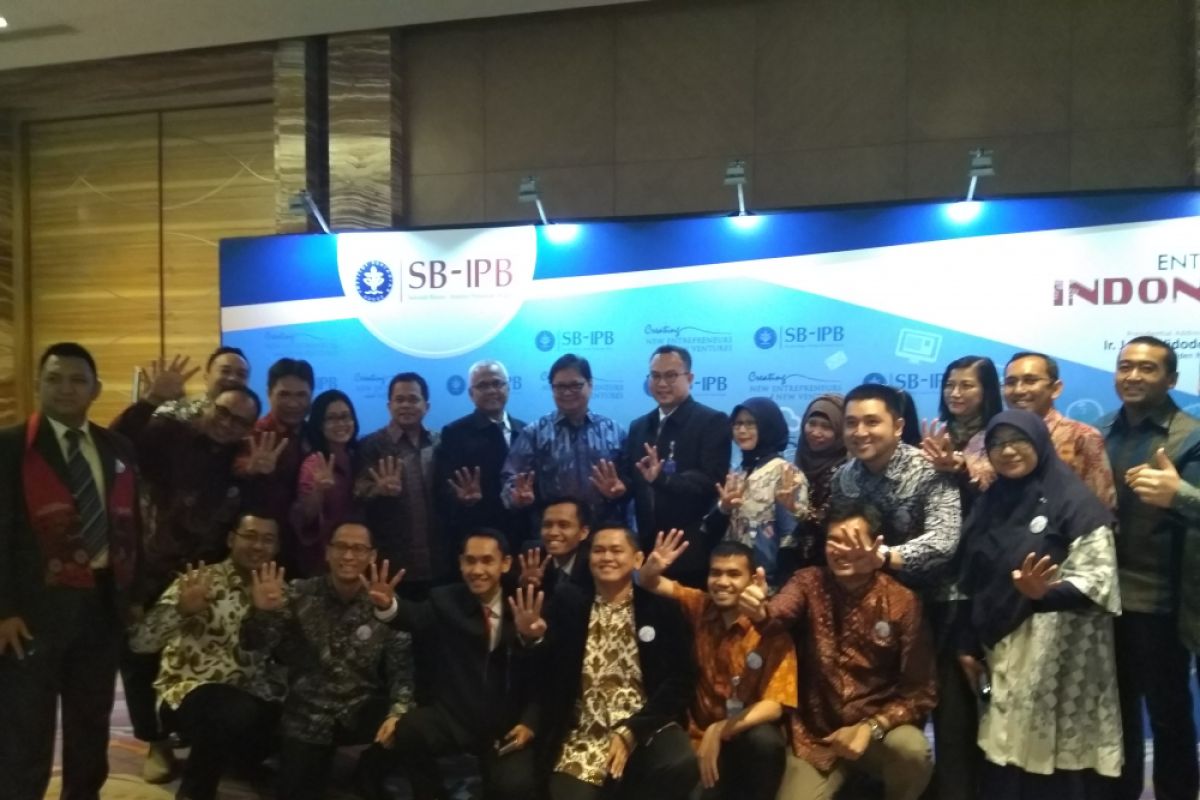 Menperin hadiri pelepasan dan seminar nasional SB-IPB