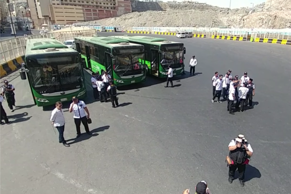 Bus shalawat mulai beroperasi