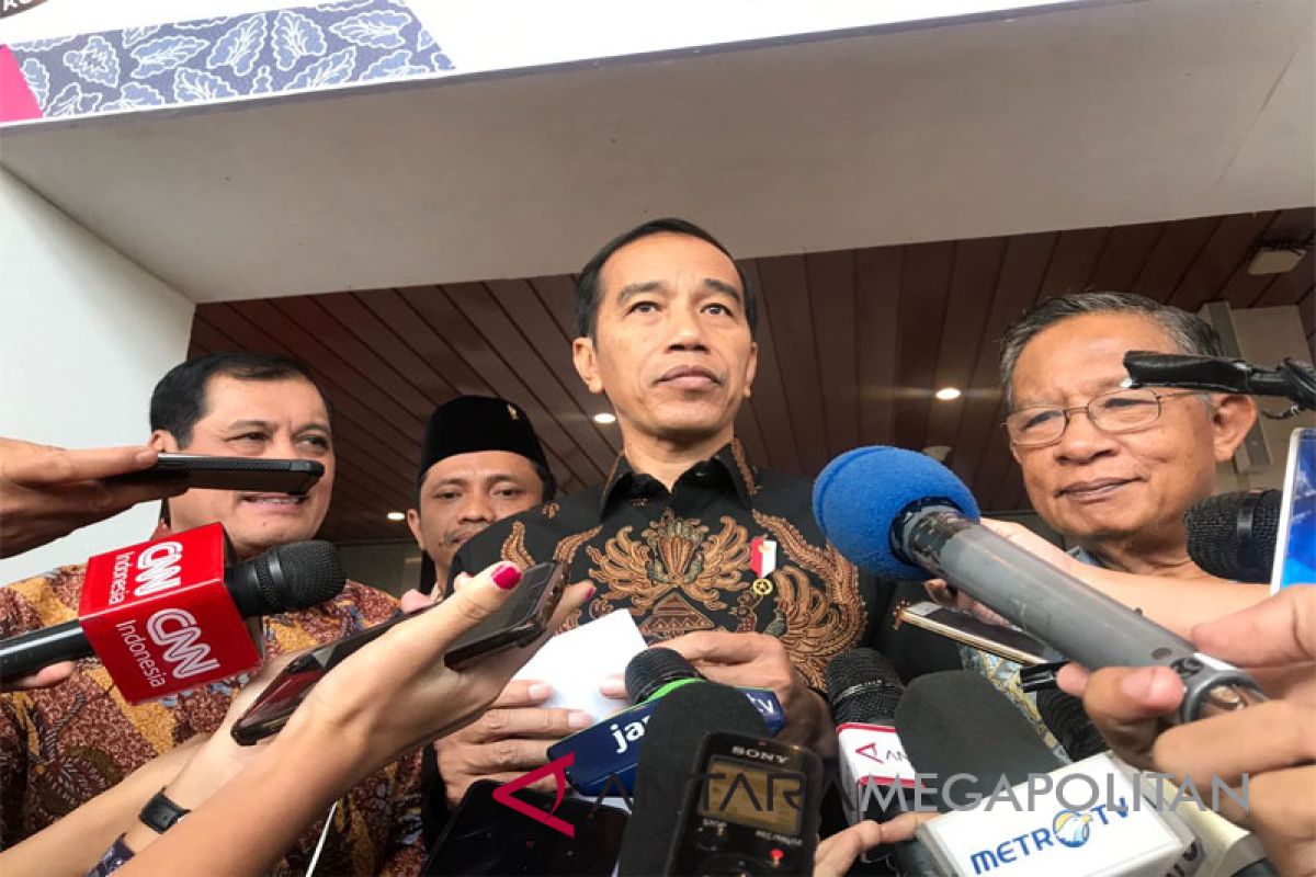 Presiden Jokowi pada Konvensi Nasional Humas 2018 di Jakarta