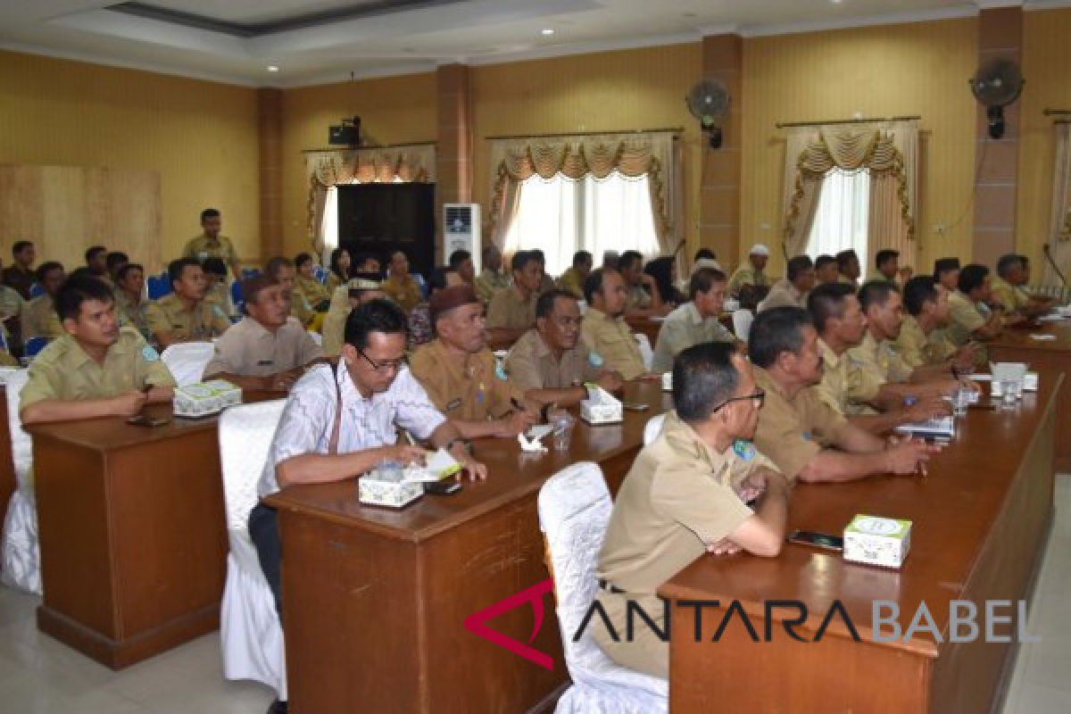 Kejari Bangka berikan penyuluhan hukum kepada 62 kepala desa