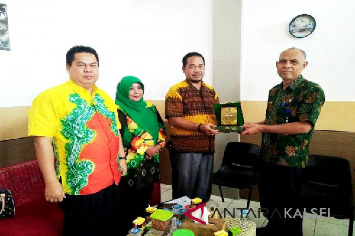 Video - Balangan pelajari retribusi sampah Kabupaten Sidoarjo