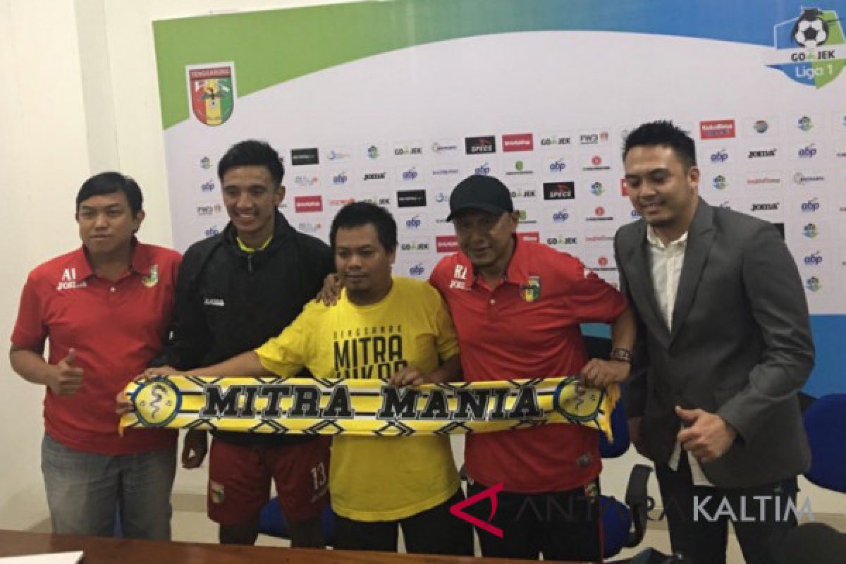 Lepas dari Sriwijaya, Rahmad Darmawan berlabuh ke Mitra Kukar