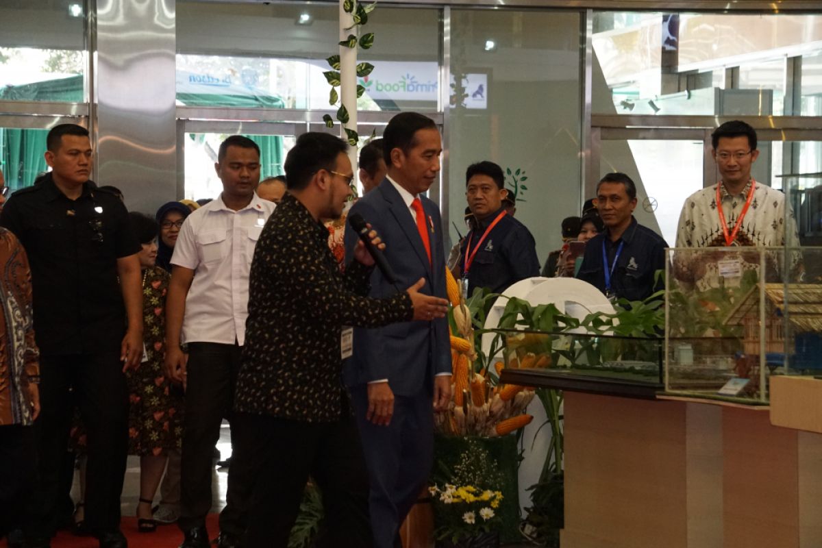 Presiden tinjau Pameran Indo Livestock