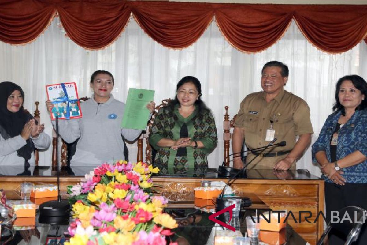 PKK Papua Barat belajar pemberdayaan masyarakat Denpasar