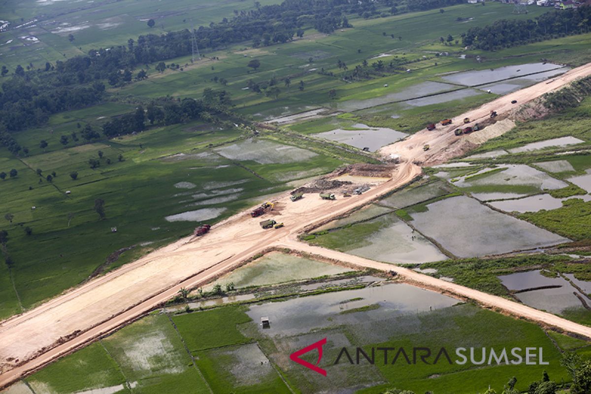 Tol Trans Sumatera diperkirakan selesai april 2019