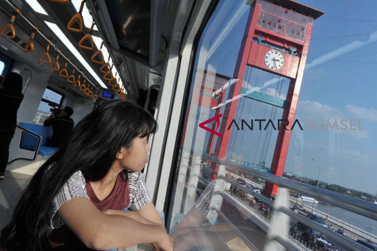 LRT "Mainan" baru warga Palembang