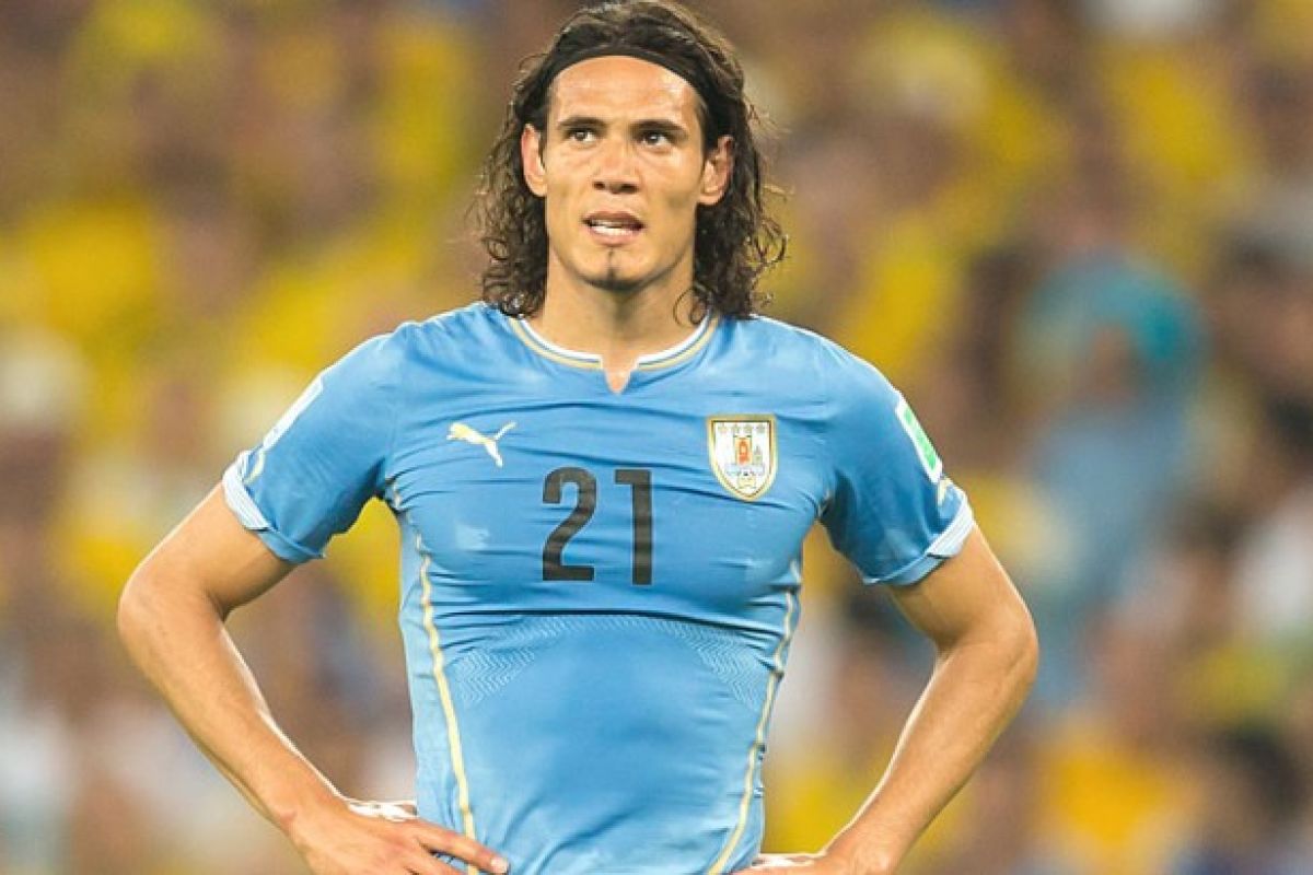 Cavani tak diturunkan saat Uruguay hadapi Perancis