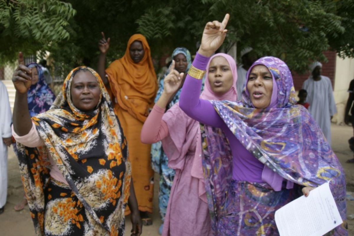 Perempuan Sudan yang jadi lambang protes nyatakan terima ancaman mati