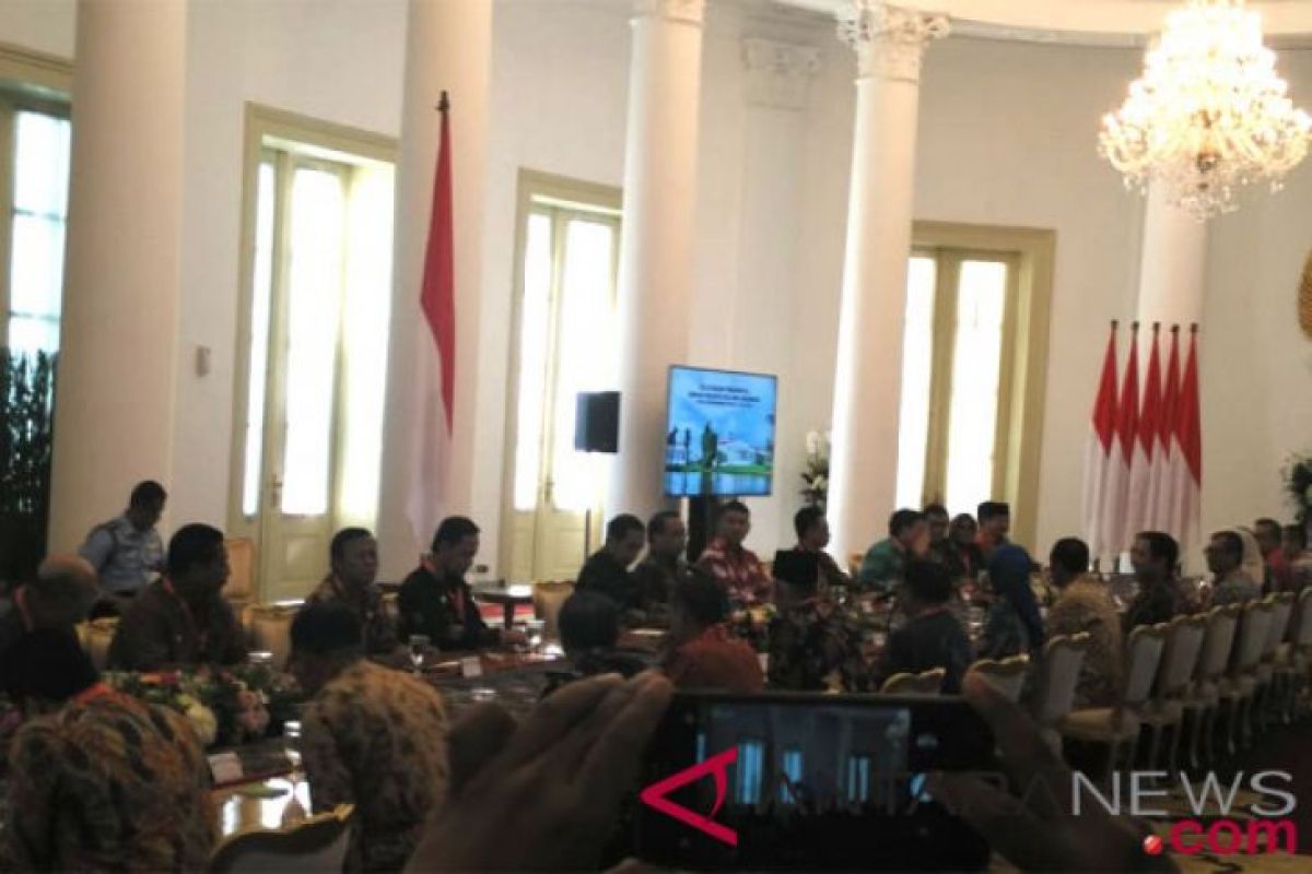 Presiden Bertemu Para Wali Kota di Istana Bogor