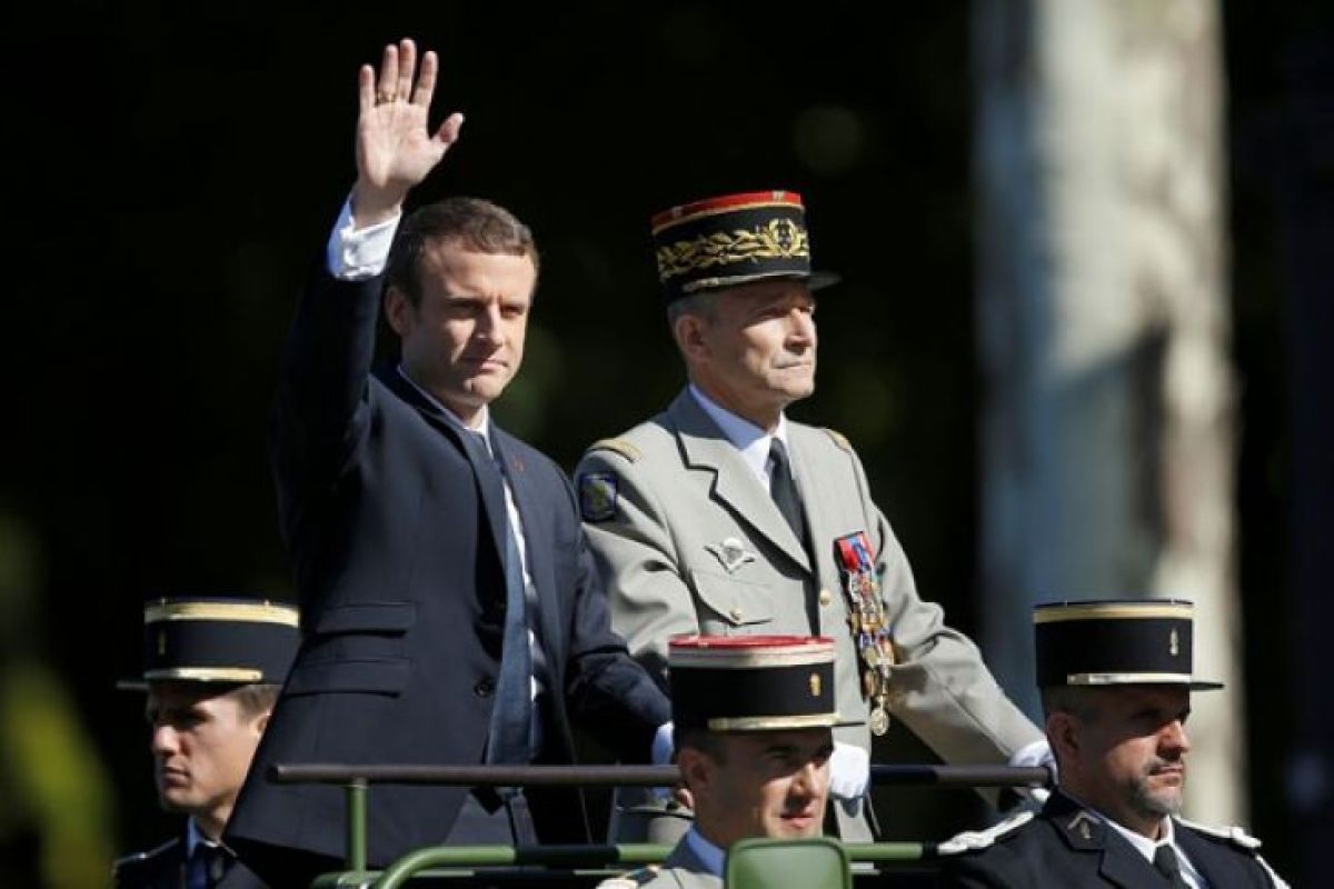 Presiden Macron Pimpin Perayaan Hari Bastille Dengan Parade Militer