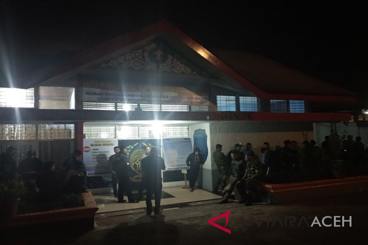 Para tahanan rutan takengon protes aturan diperketat