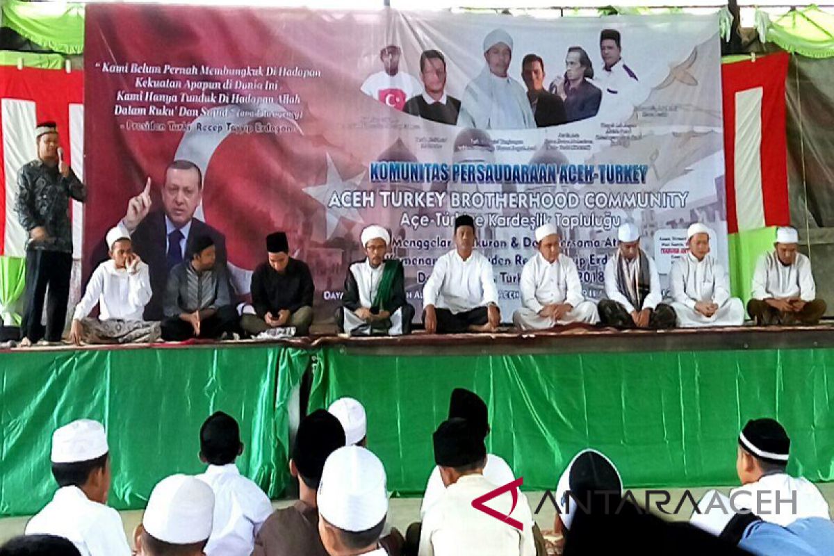 Masyarakat Aceh syukuran kemenangan Erdogan