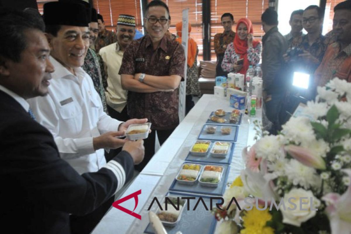 Makanan khas Palembang 'Malbi' sajian penerbangan haji