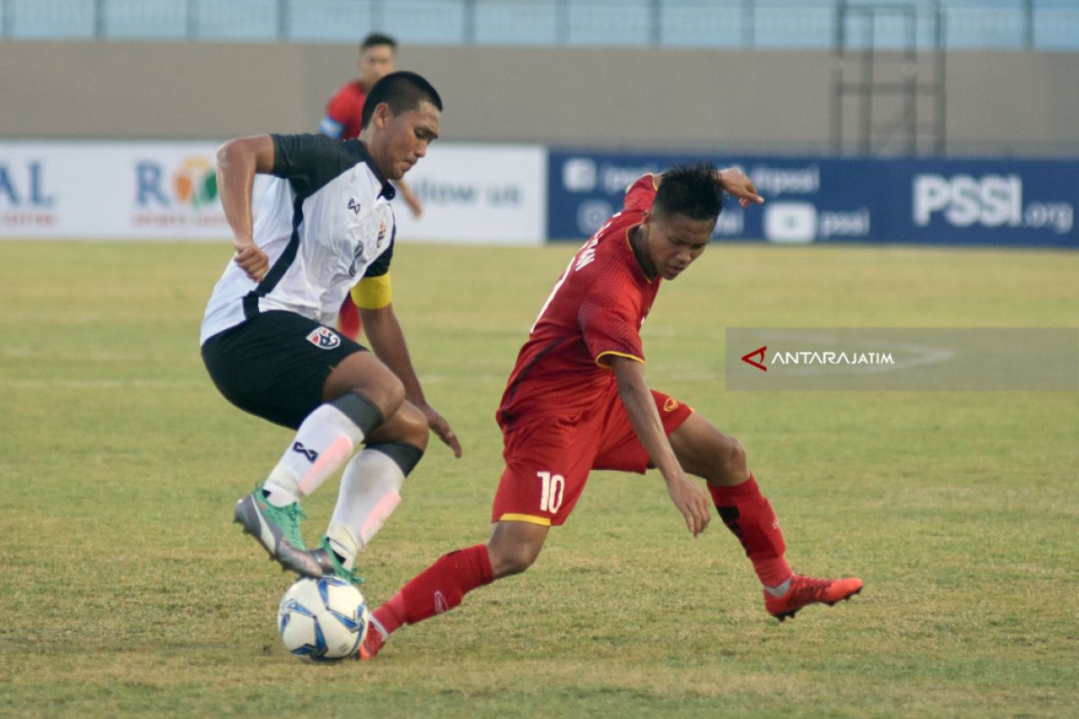 AFF U-19 : Thailand Kandaskan Laos 3-0